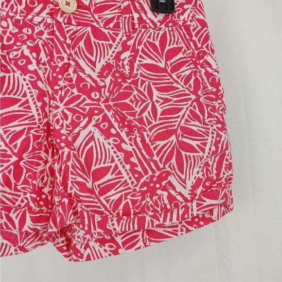 Lilly Pulitzer Punch Pink Stamped Print Callahan Shorts Women's Size 2 Pink Whit - Picture 2 of 6